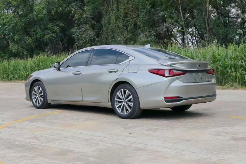 广州20年雷克萨斯ES6