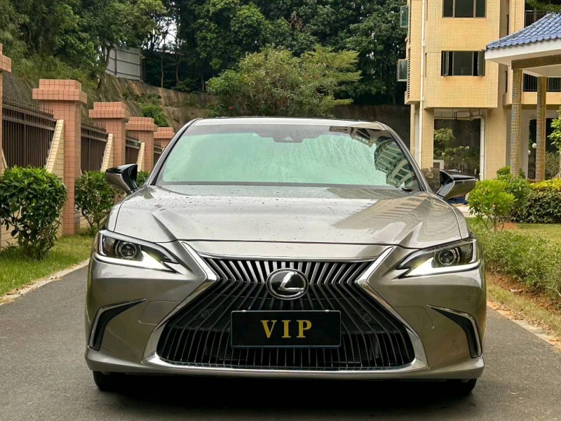 广州20年雷克萨斯ES1