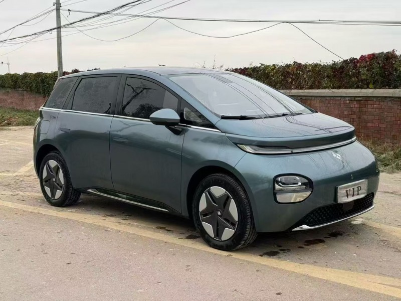 焦作23年宝骏云朵2