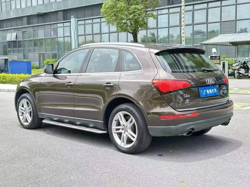 东莞16年奥迪Q57