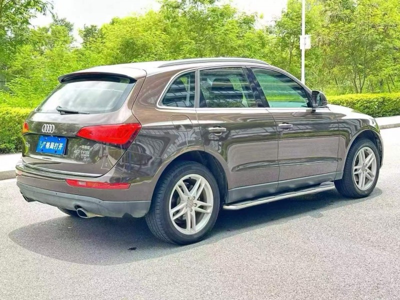 东莞16年奥迪Q58