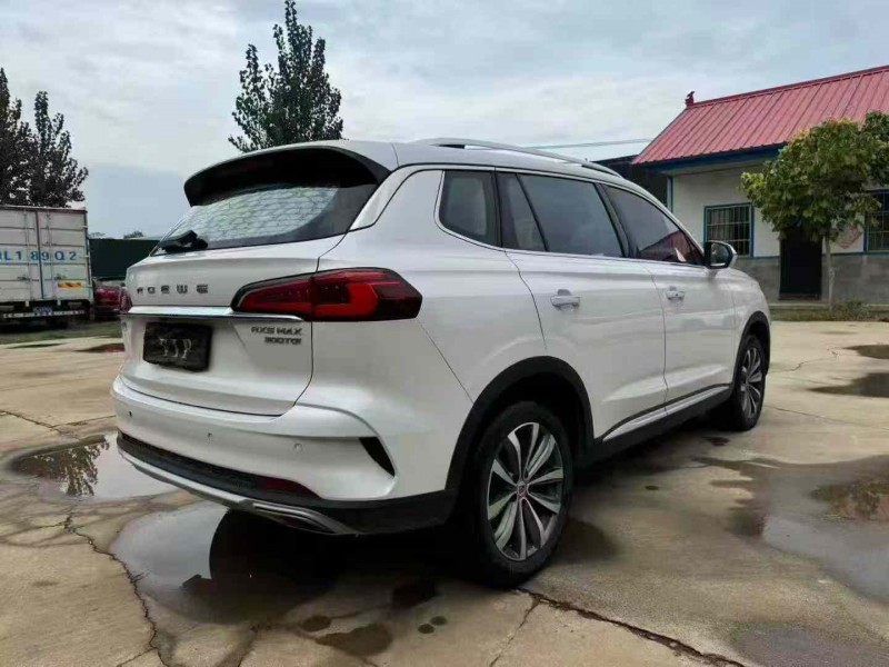 焦作21年荣威RX57