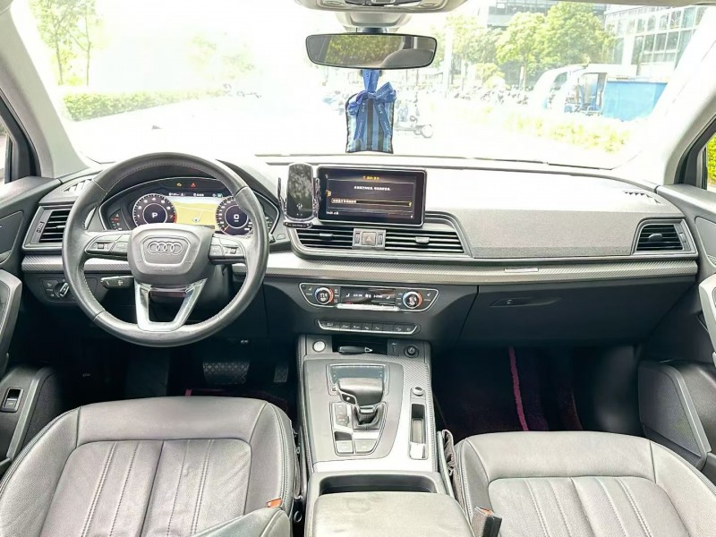 东莞20年奥迪Q55