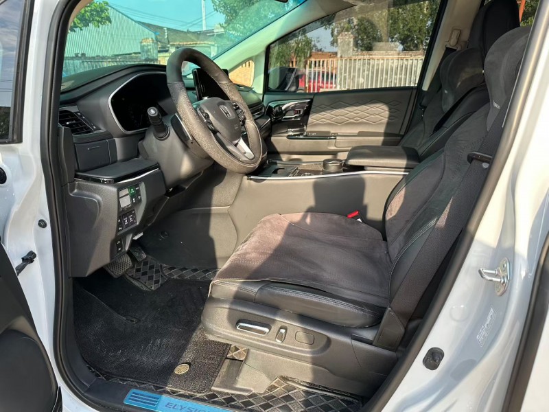 焦作25年本田艾力绅4