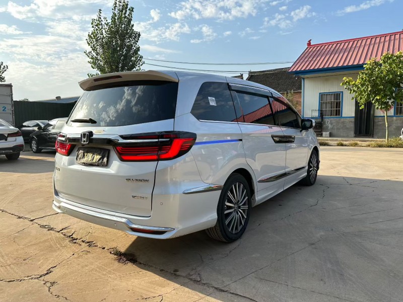 焦作25年本田艾力绅7