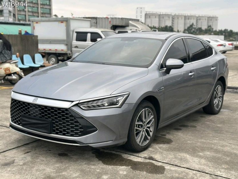 东莞23年比亚迪秦3