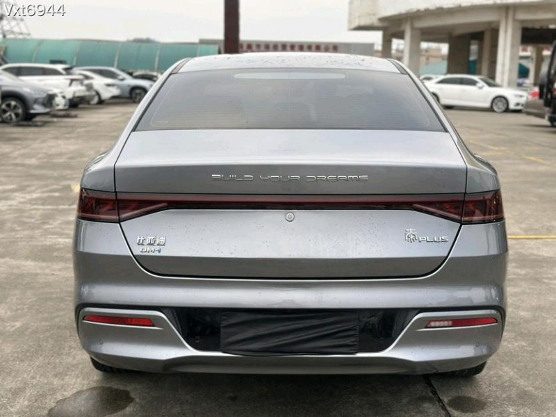 东莞23年比亚迪秦7