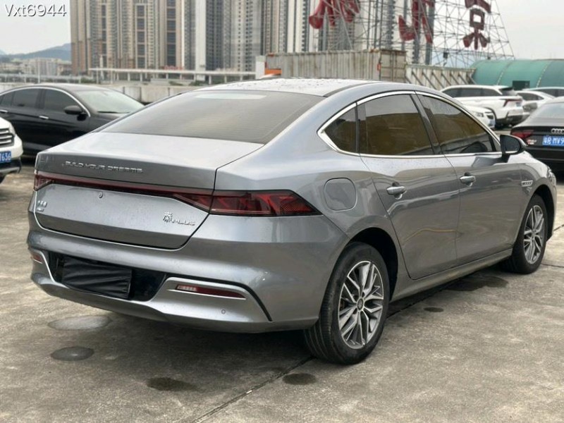 东莞23年比亚迪秦8