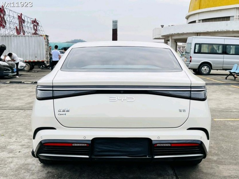 东莞24年比亚迪海豹8