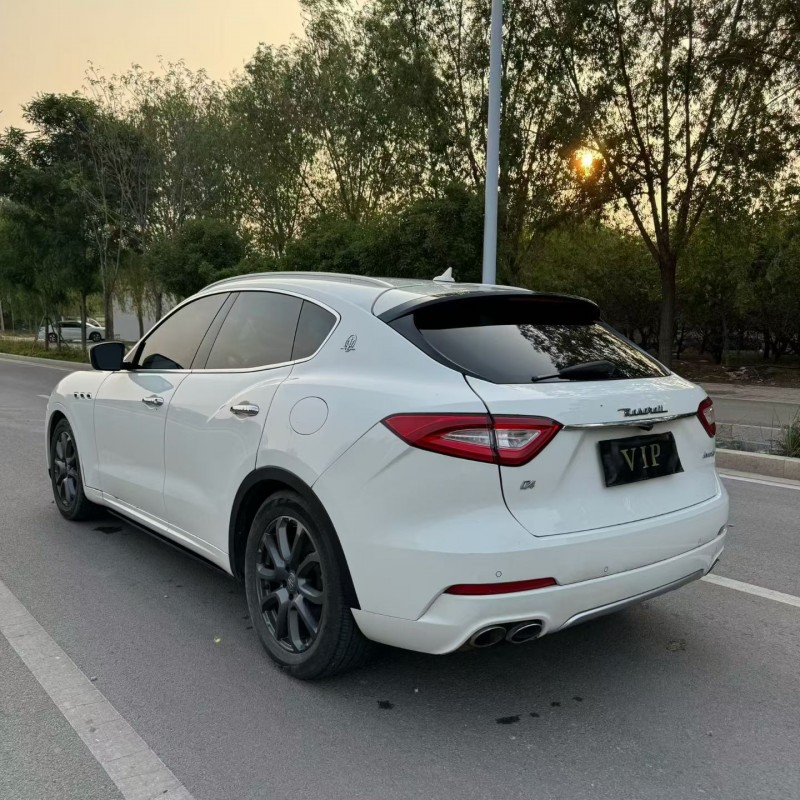 东营18年玛莎拉蒂Levante7