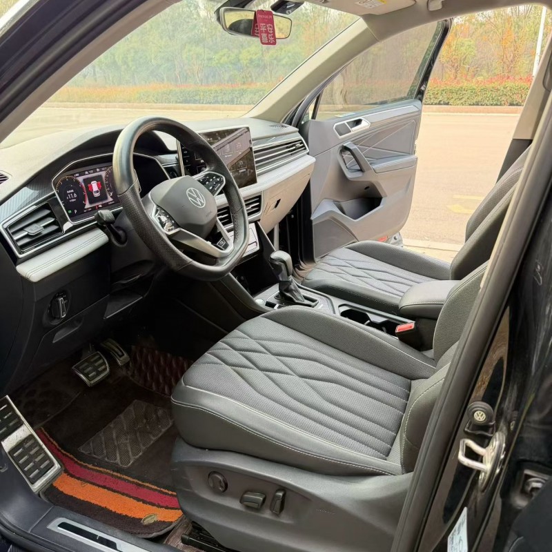 青岛22年大众途观5