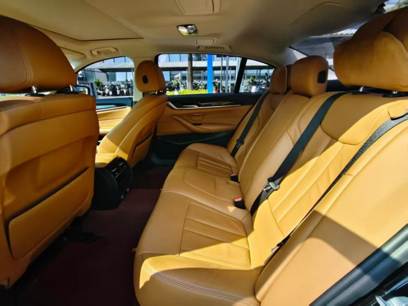 东莞17年宝马5系5