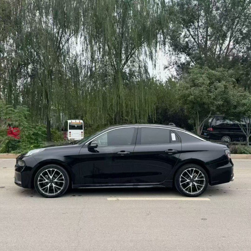 青岛21年领克037