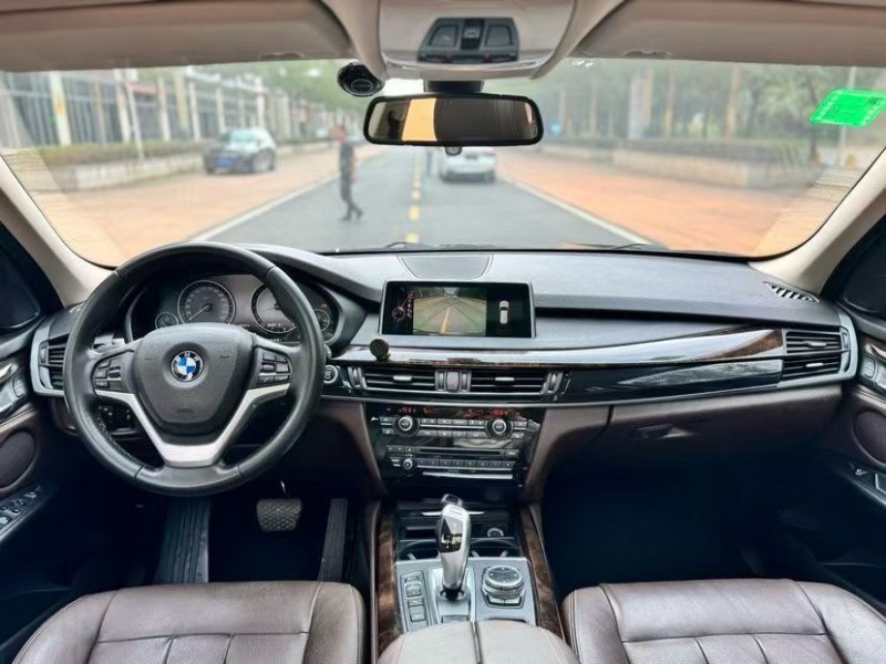 珠海14年宝马X56