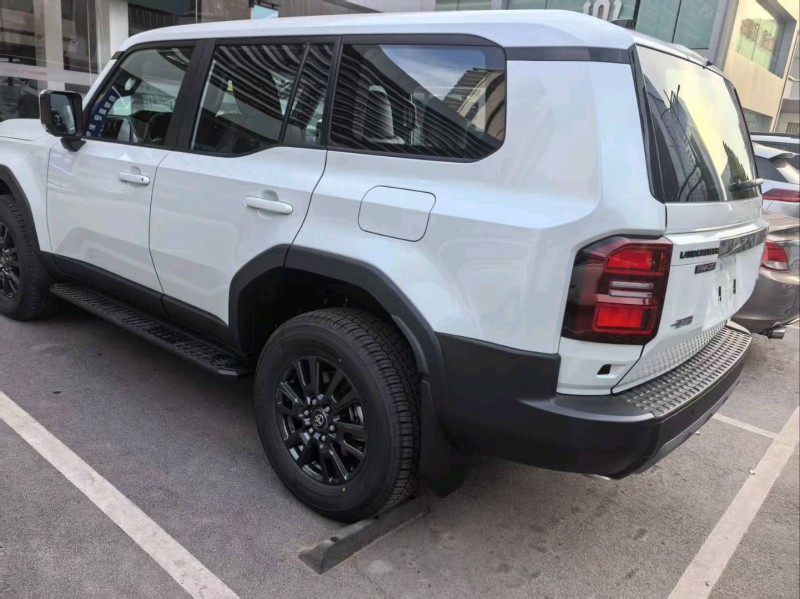 洛阳25年丰田普拉多2