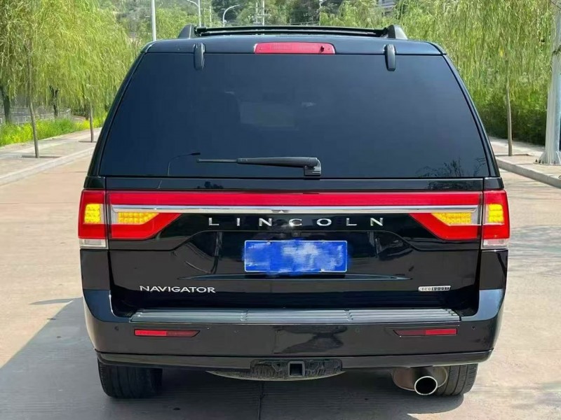 济南16年林肯领航员7