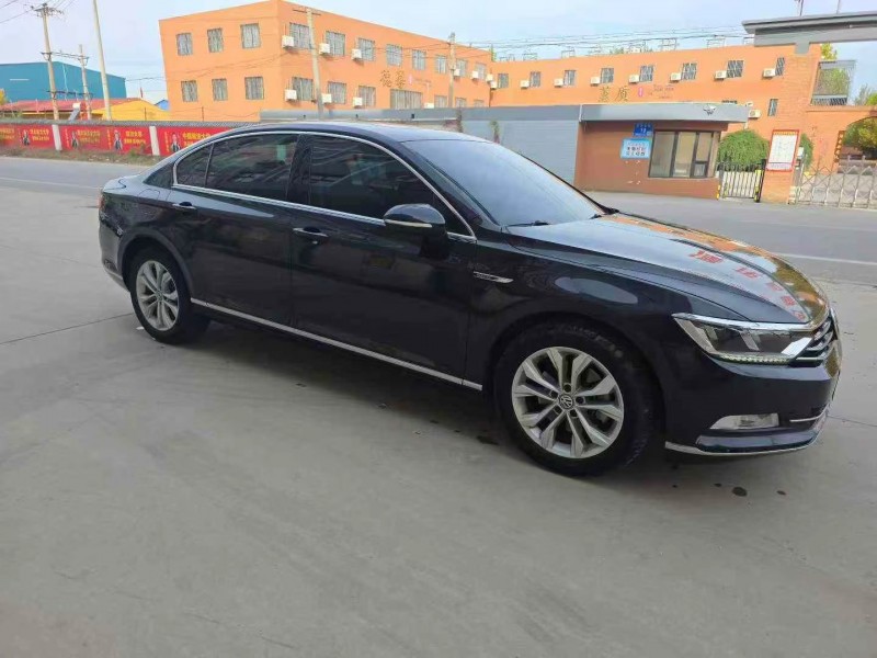 保定18年大众迈腾3