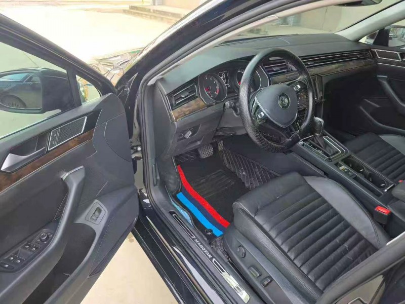 保定18年大众迈腾8