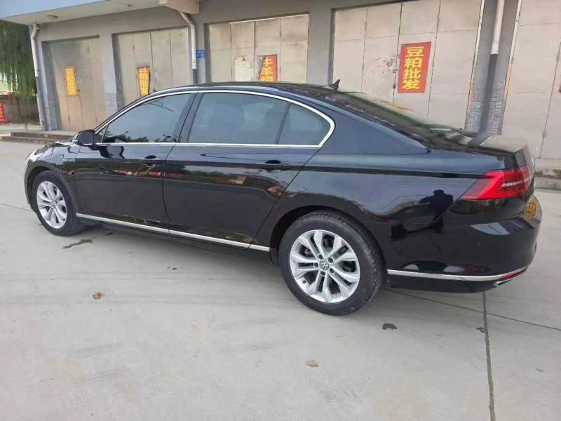 保定18年大众迈腾10