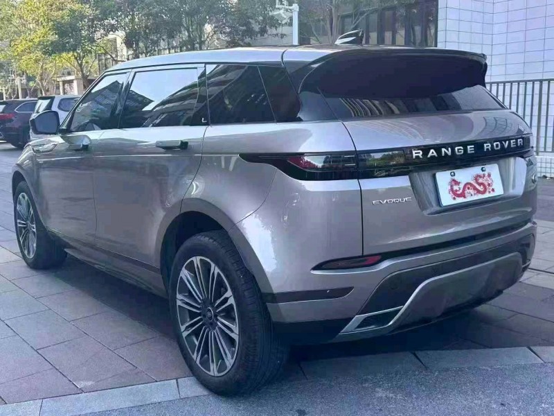 深圳24年路虎极光7