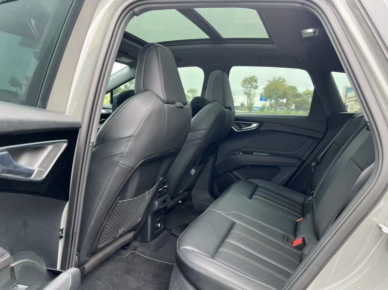 盐城25年奥迪Q45