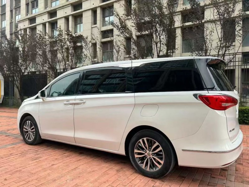 郑州17年别克GL86