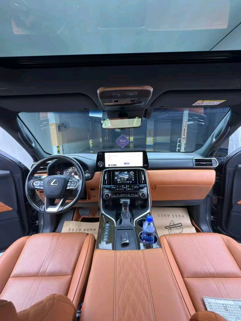 惠州23年雷克萨斯LX6