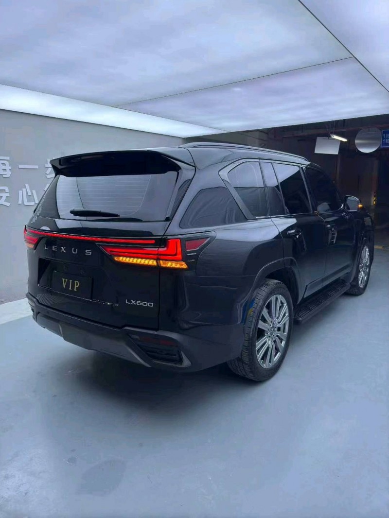 惠州23年雷克萨斯LX8