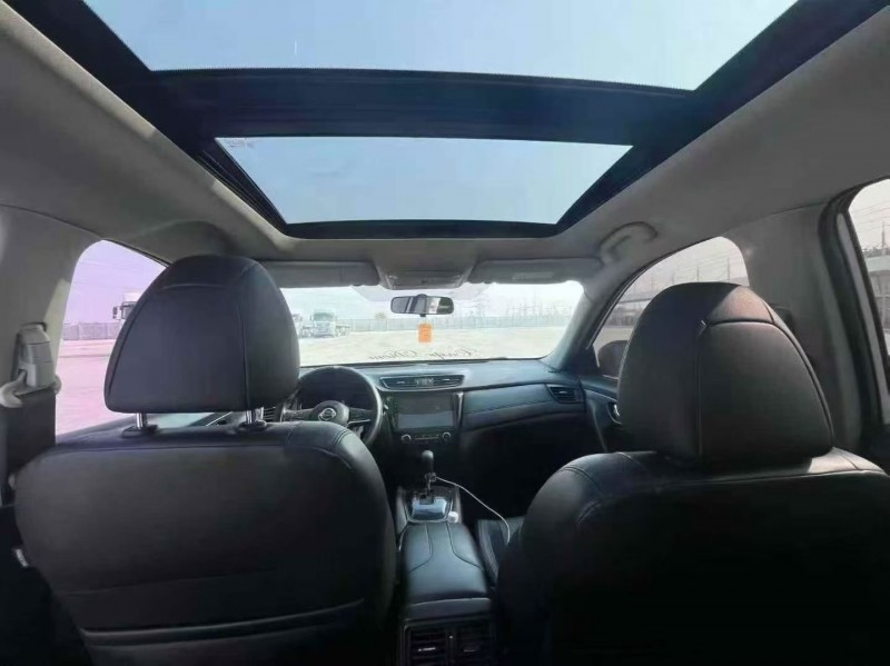 潍坊18年日产奇骏4