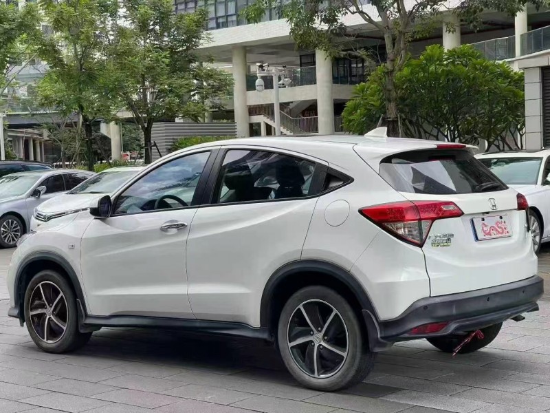 佛山21年本田缤智8