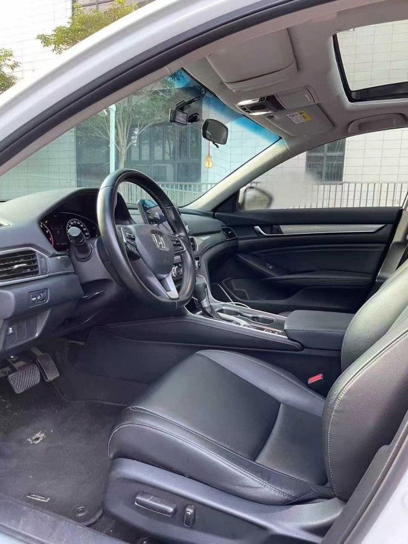 佛山21年本田雅阁4
