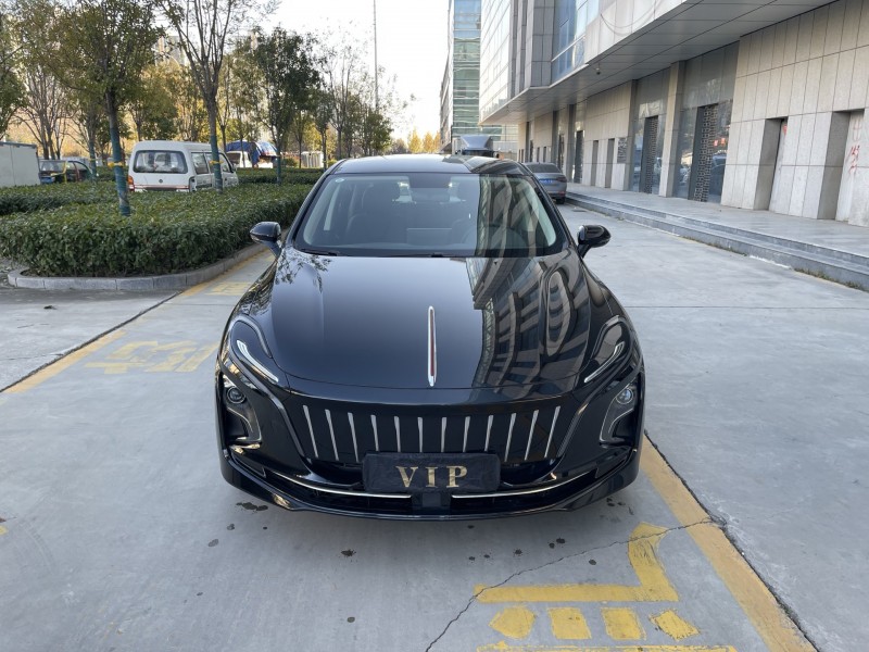 济宁23年红旗E-QM51