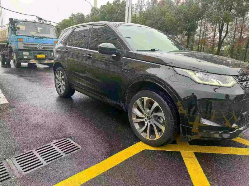 武汉20年路虎发现2