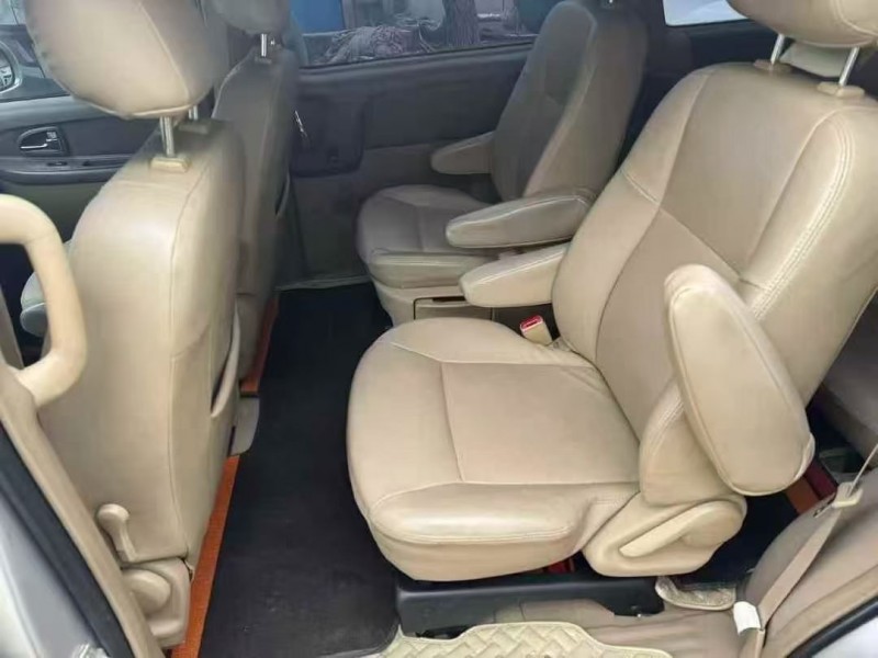 新乡16年别克GL86