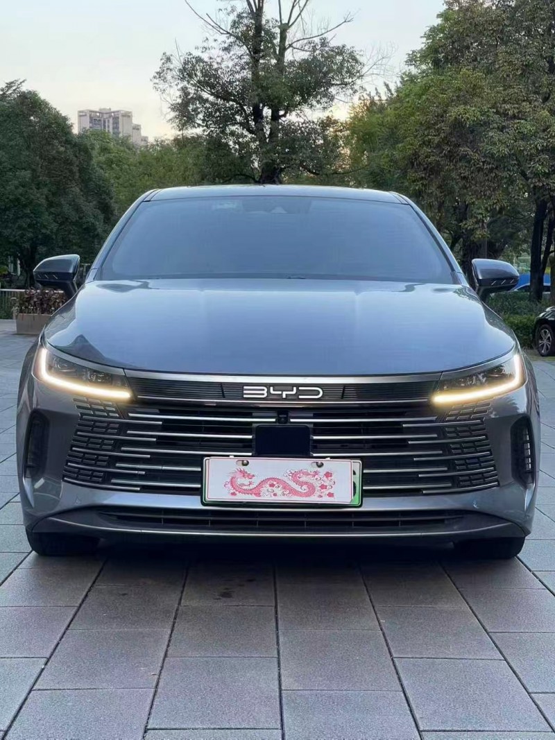 佛山22年比亚迪驱逐舰1