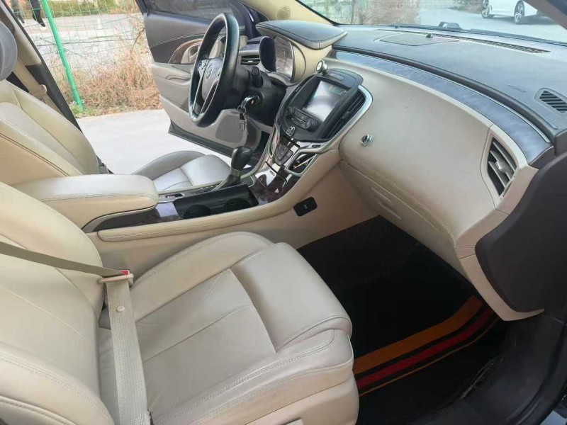 徐州15年别克君越6