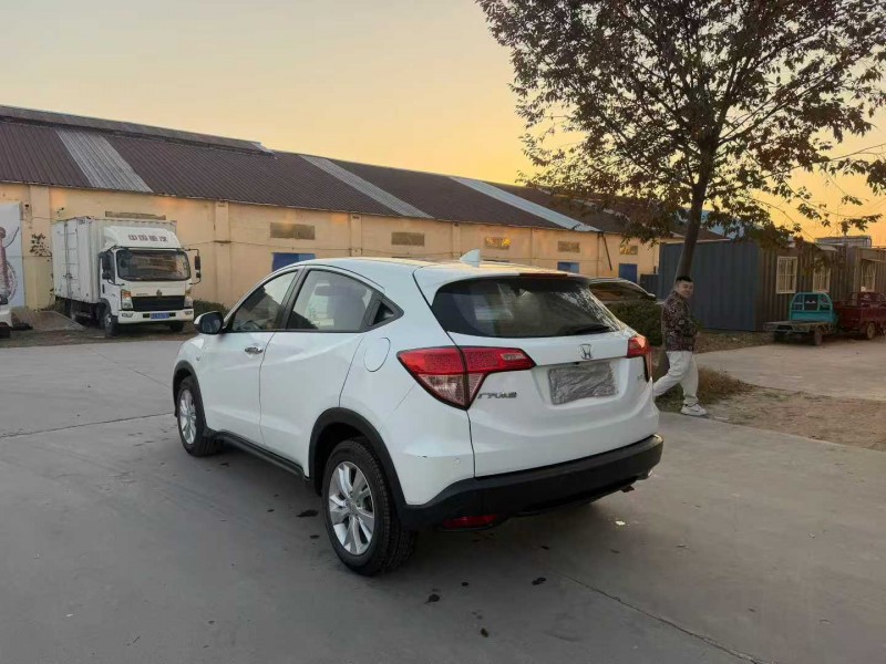 徐州16年本田缤智3