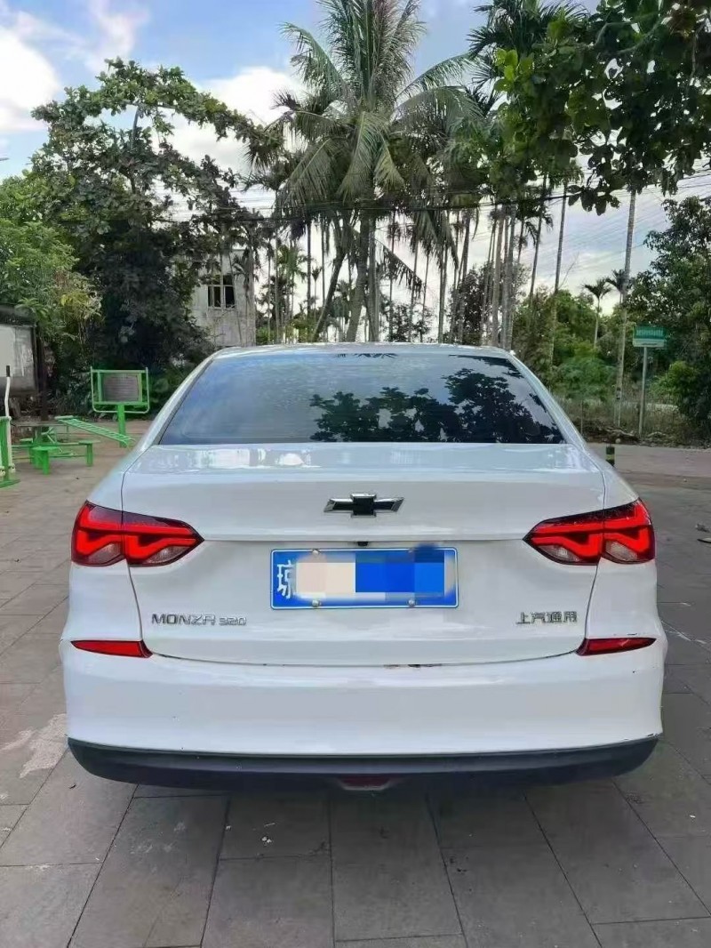 汕头22年雪佛兰科鲁泽9