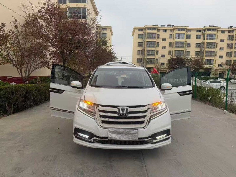 徐州21年本田艾力绅8