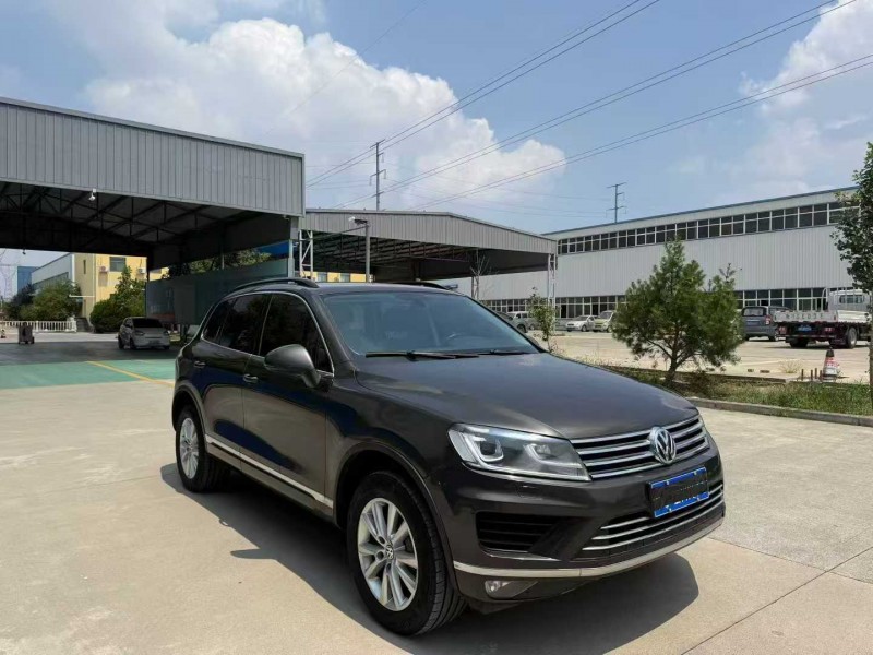 焦作17年大众途锐2