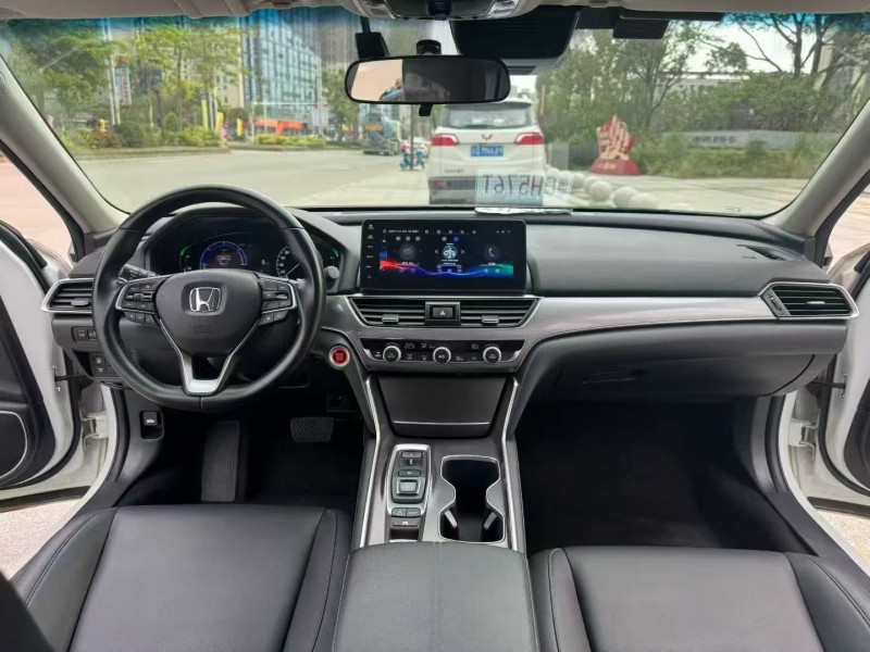 珠海22年本田雅阁4