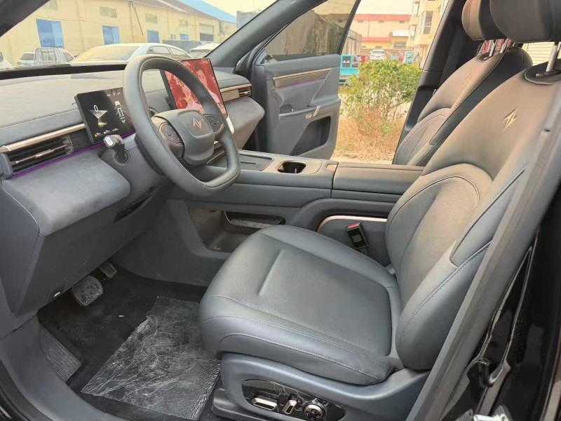 徐州25年东风奕派7