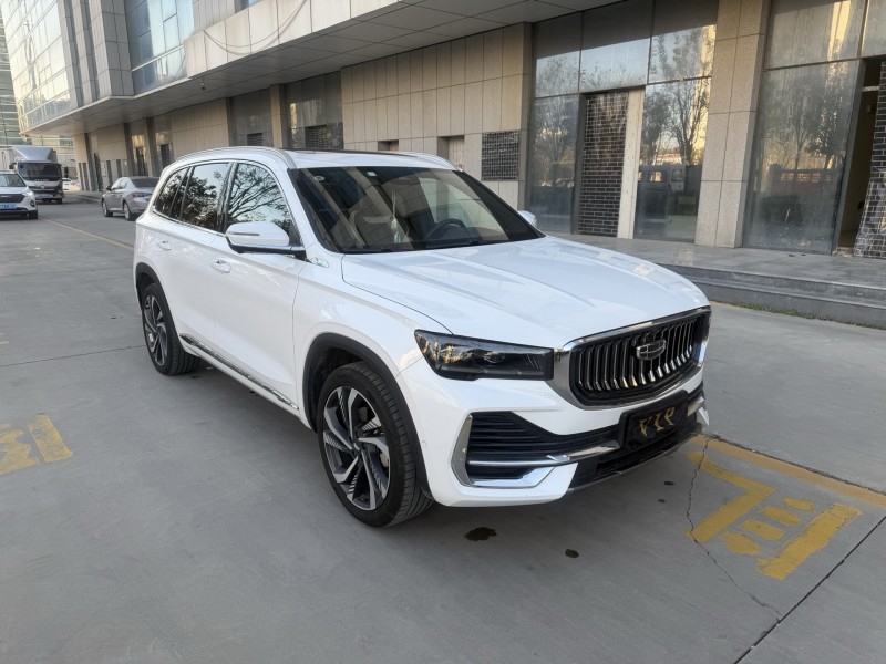 济宁22年吉利星越3