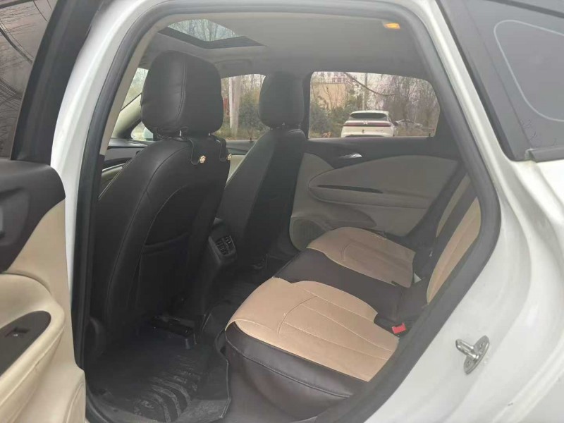 徐州17年别克威朗7