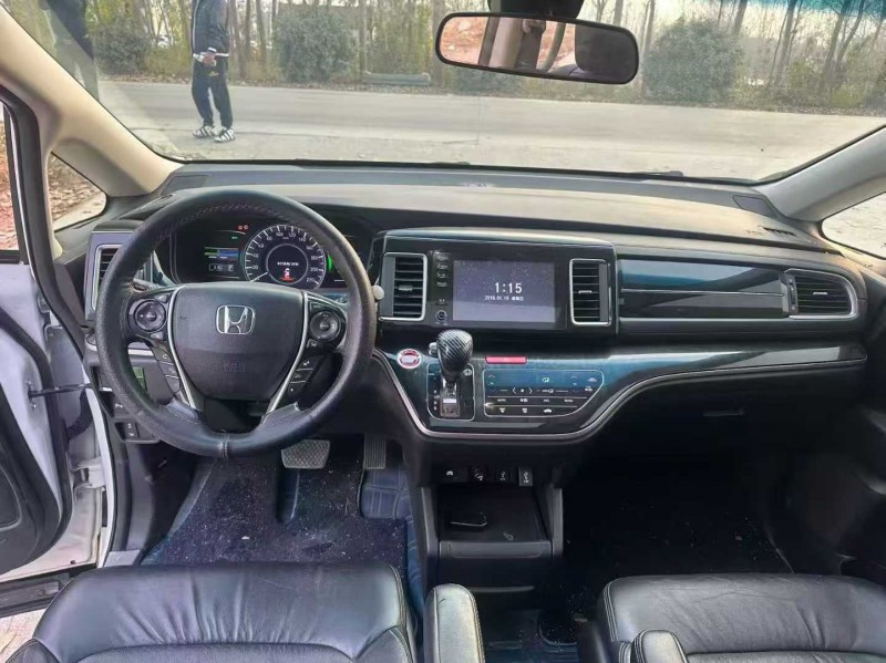 徐州20年本田艾力绅6