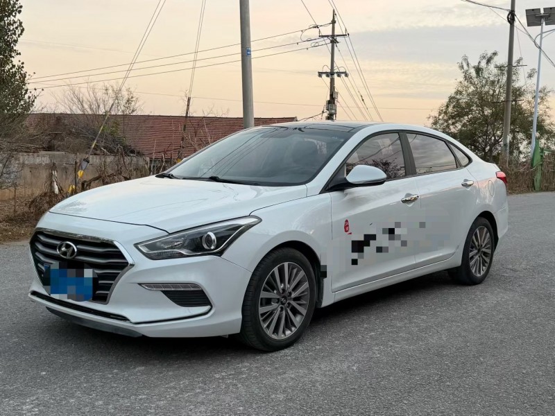 青岛18年现代名图2