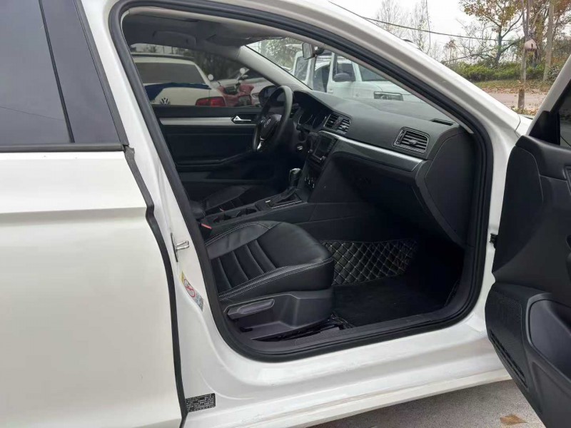 徐州18年大众凌渡6