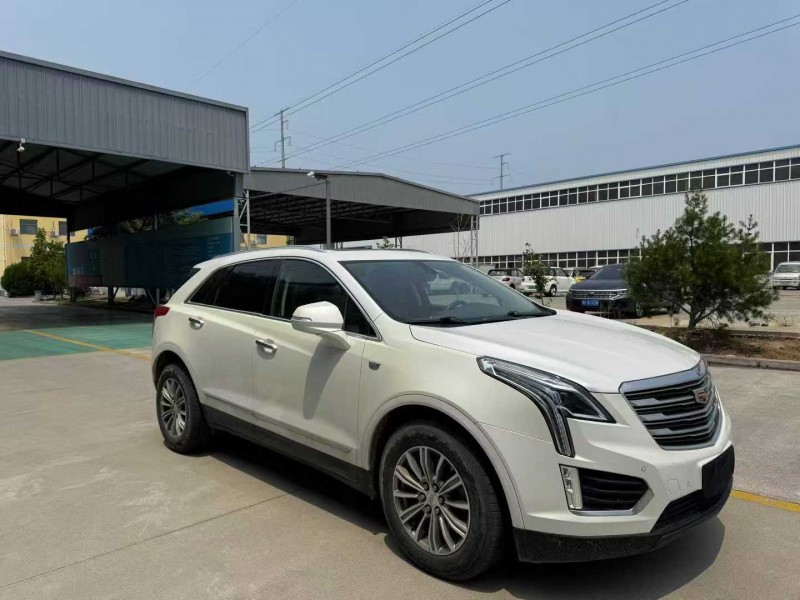 焦作17年凯迪拉克XT52