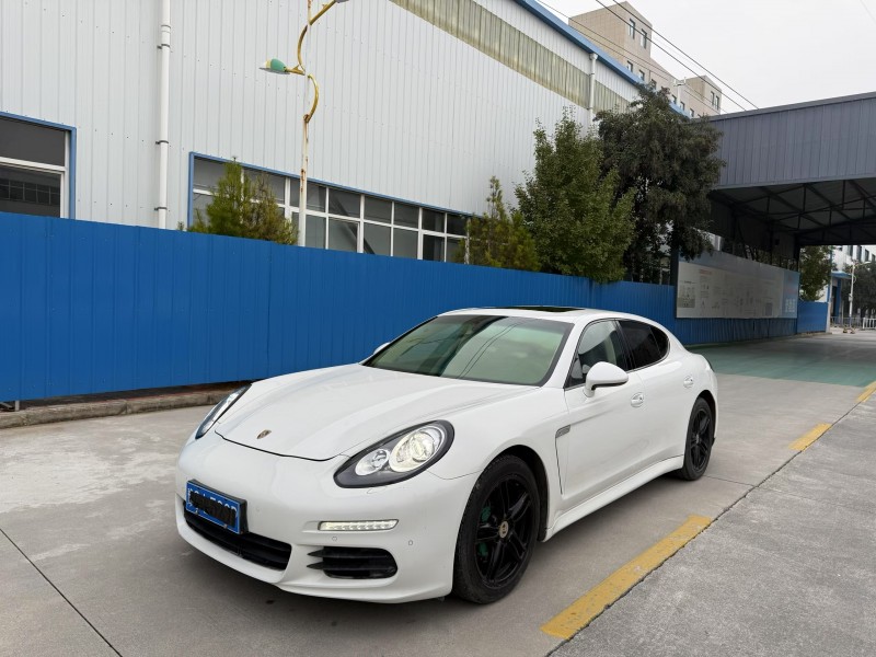 焦作12年保时捷帕拉梅拉5