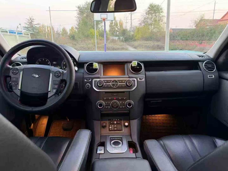 青岛14年路虎发现4